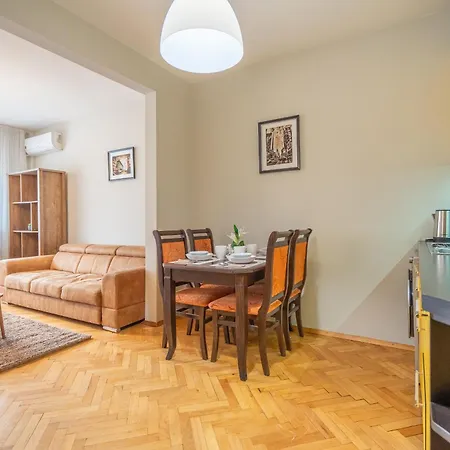 Apartment The Right Choice 10