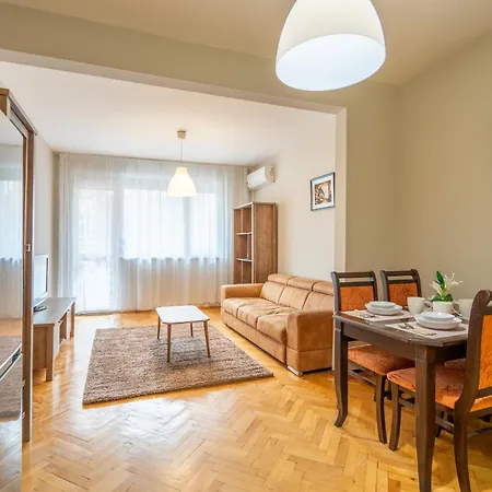 The Right Choice 10 Apartment *